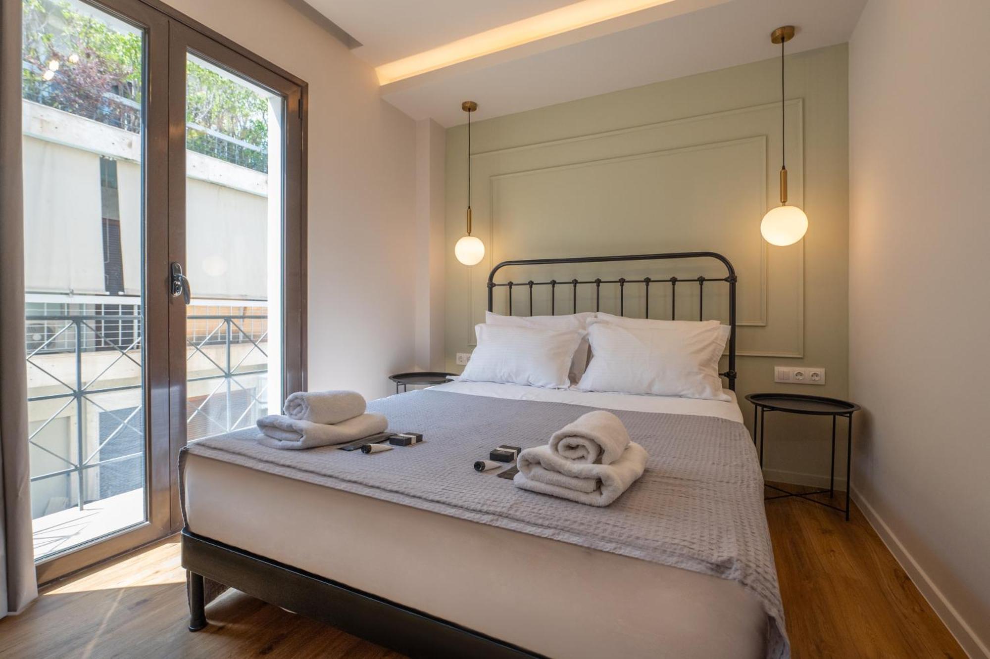 Live Life Plaka Apartment Athen Eksteriør billede