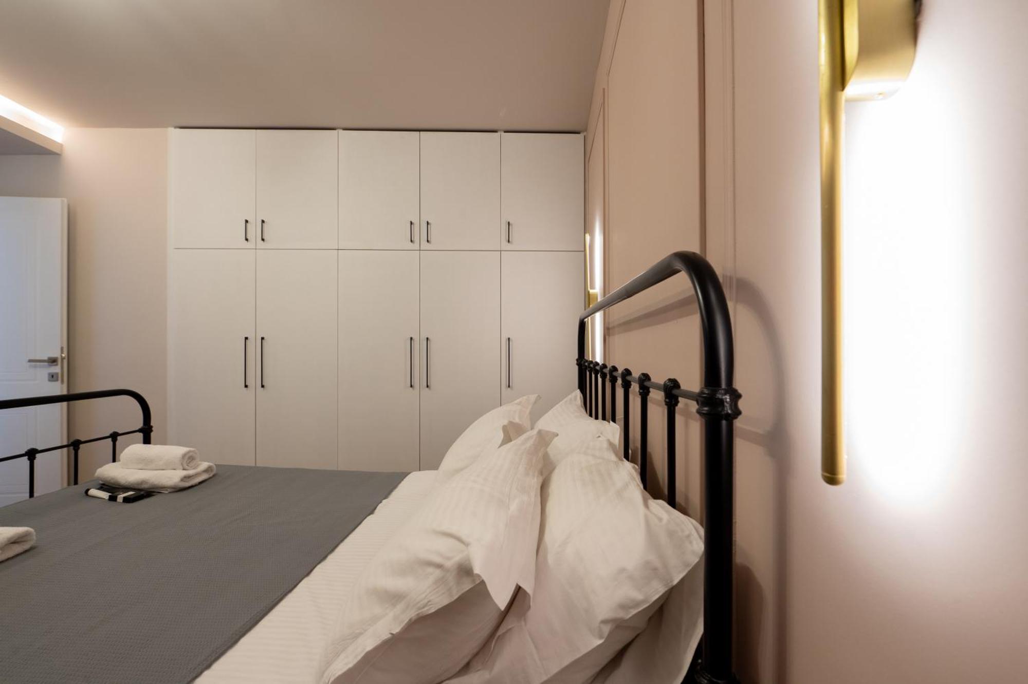 Live Life Plaka Apartment Athen Eksteriør billede