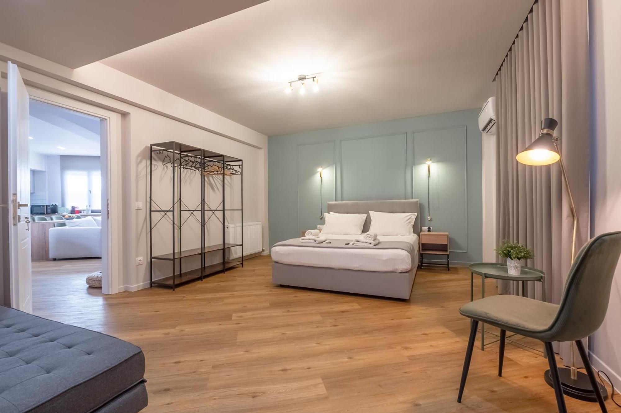 Live Life Plaka Apartment Athen Eksteriør billede